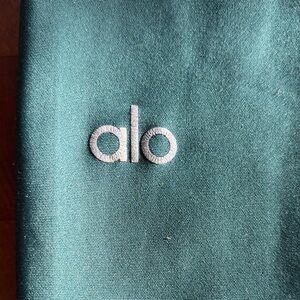 ALO Yoga Teal Leggings